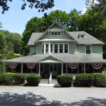 Vine Cottage Inn Хот-Спрингс Экстерьер фото