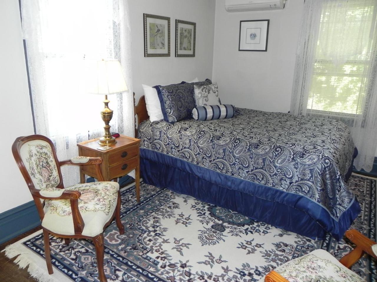 Vine Cottage Inn Хот-Спрингс Экстерьер фото
