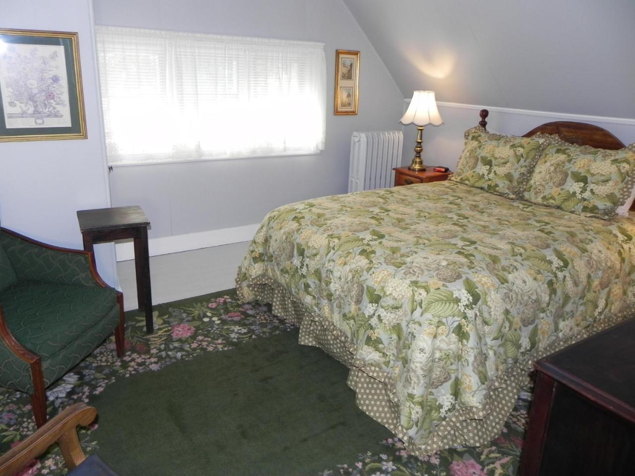 Vine Cottage Inn Хот-Спрингс Экстерьер фото
